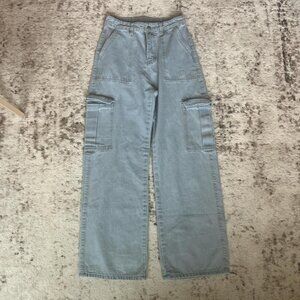 Women's Cargo Light Wash Jeans